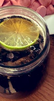 marbet247785061's tweet photo. 🤩👌🏼
#cubitatime
#CapitanMorgan https://t.co/Q1sml5facO