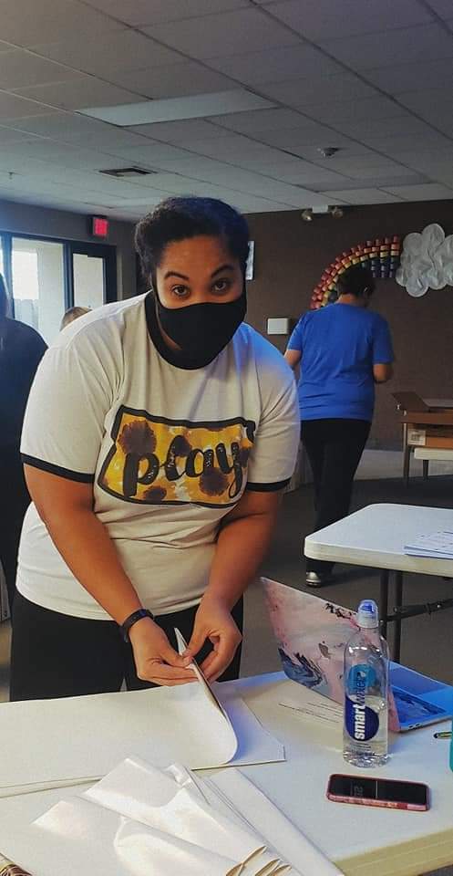 KansasAPT's tweet image. Your Board was hard at work for you today! They met and packed boxes full of supplies for our Annual Conference.  Keep an eye out for your supplies, they should be arriving soon. ❤

We still have a few extra boxes...it's not too late to register!