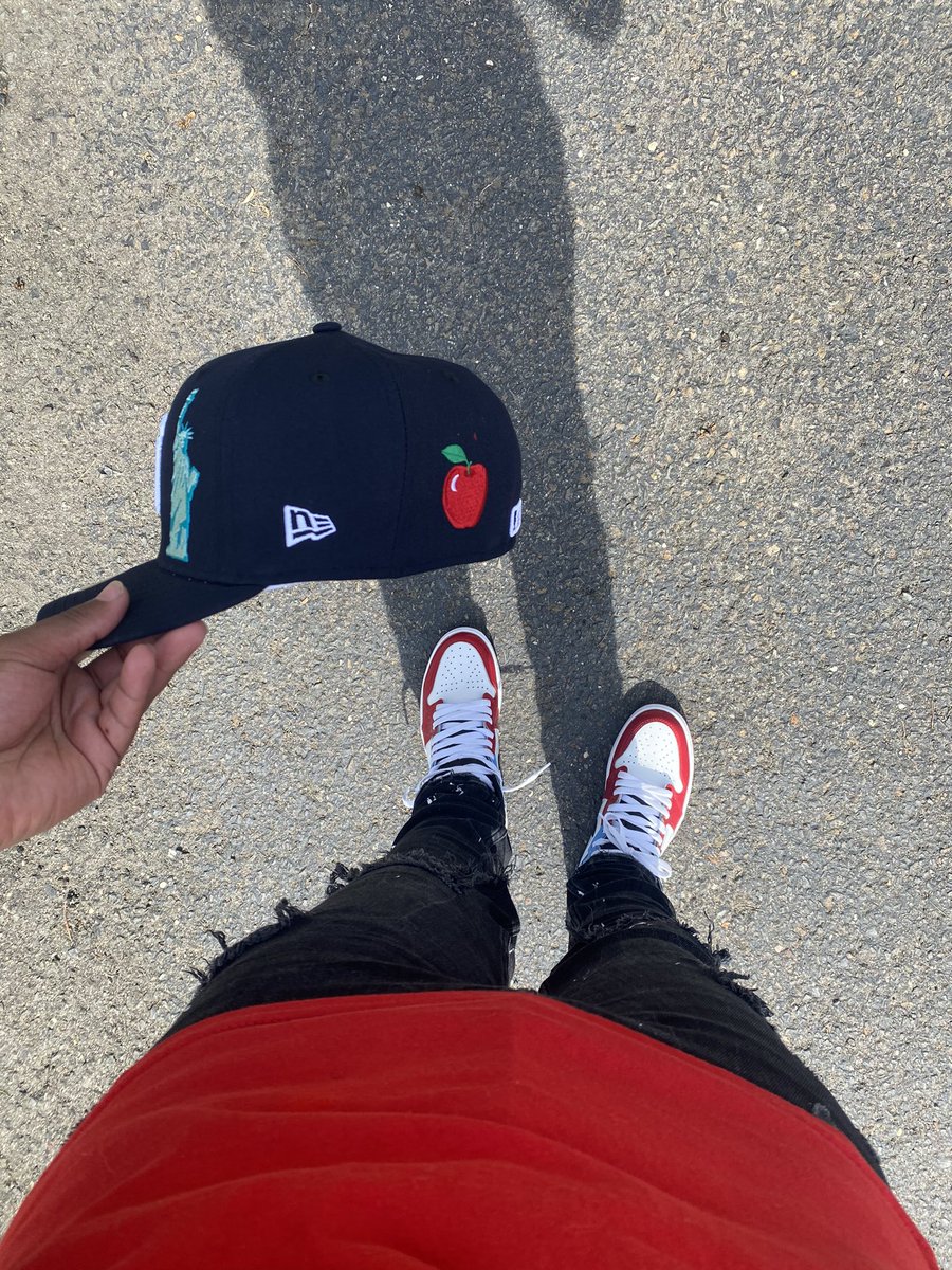 jefehutch's tweet photo. God Is Dope🤞🏽🗽🍎 https://t.co/Q0PTUZW3Sp