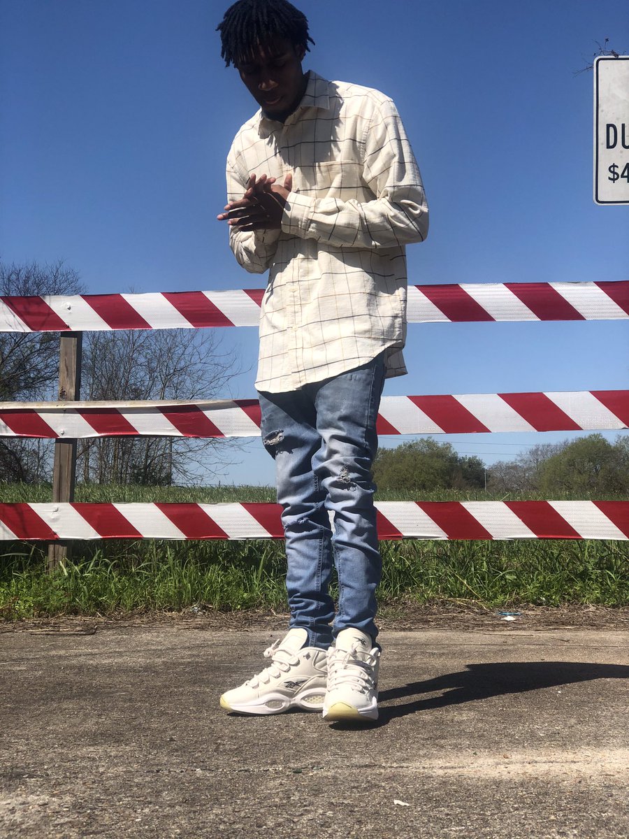 zoumusic_'s tweet photo. 🖤 https://t.co/yQcrTaDcrM