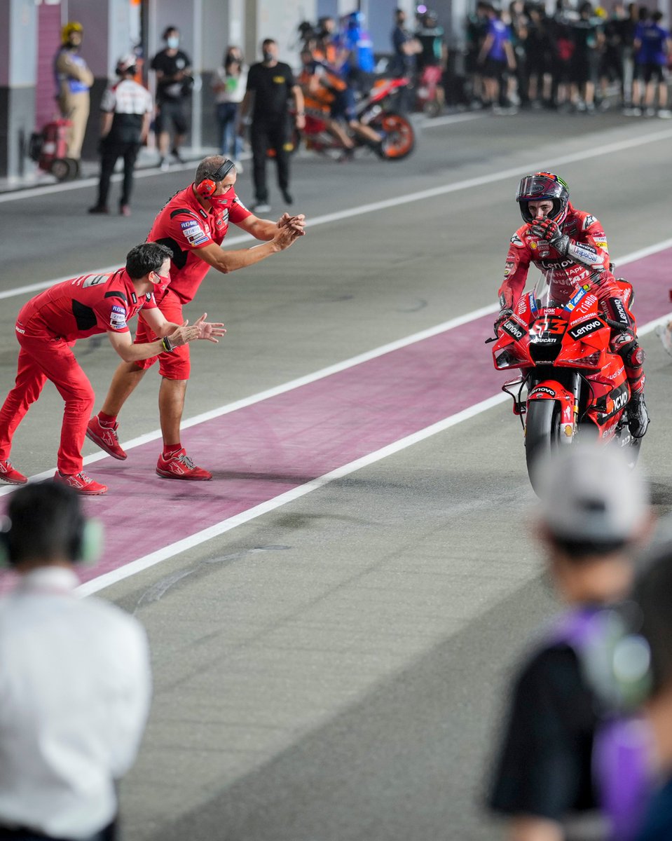 PeccoBagnaia's tweet photo. My first red pole position and circuit record lap 🔥 

1’52”722 

Today is a big day for us @ducaticorse 

#ForzaDucati #gofree https://t.co/qKpkFLmXN1