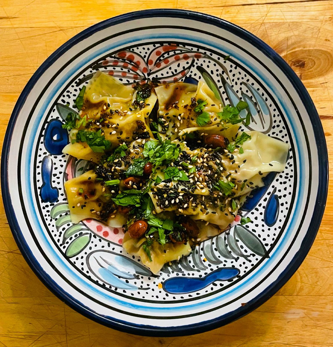 eannahassett's tweet photo. The last supper.. thanks @kwanghi_ what a beautiful “At Home” food box. ⠀
⠀
The perfect way to finish off my 3 weeks back &amp; having been cooking for Dad the whole time, this was his favourite!⠀

#FoodBox #Ireland https://t.co/14FItWoaVS