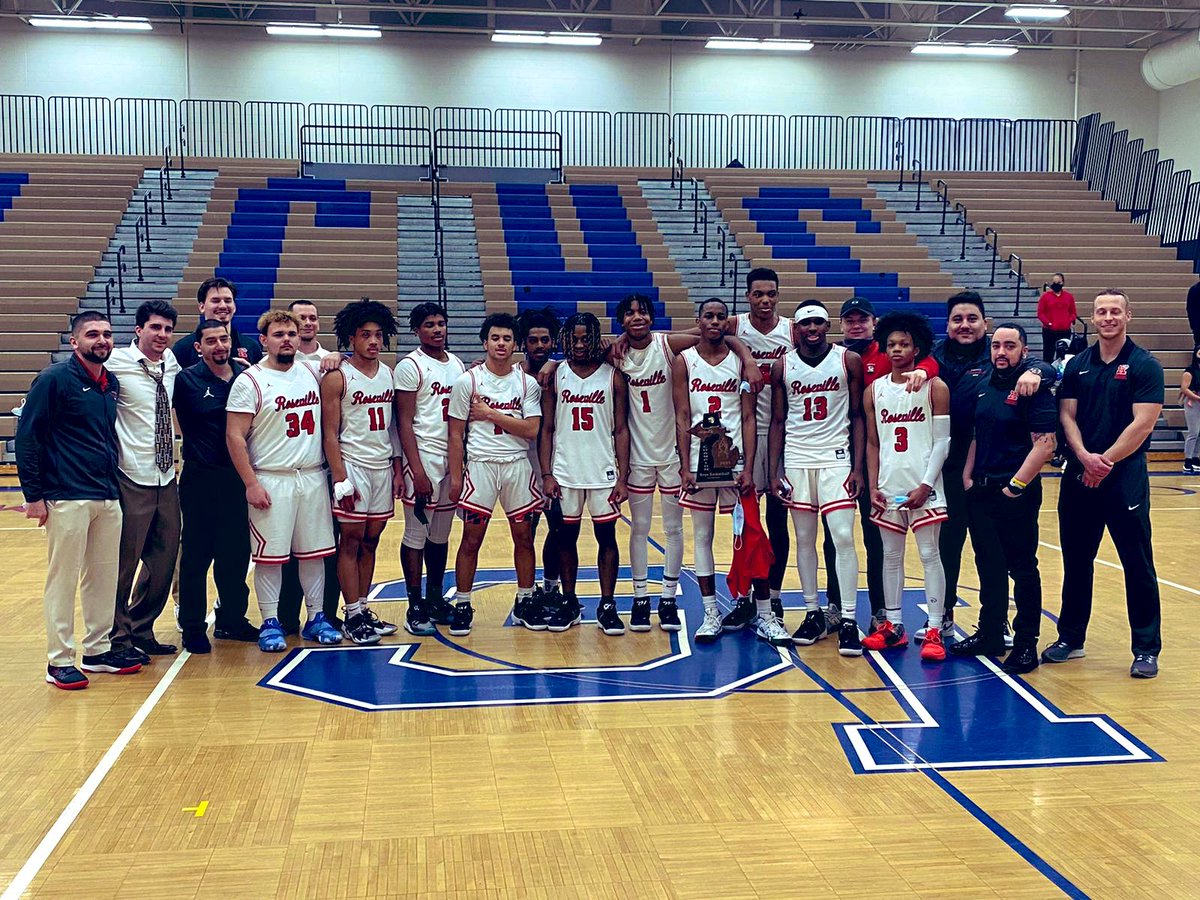 Hassan Nizam (@coach_niz) on Twitter photo Roseville 52
LS 47
<a href="/DerrekBolton3rd/">Derrek “DRock” Bolton III</a> 16pts 4reb 3ast
<a href="/Paiddmj/">Mark Alexander Jr🔥</a> 13pts 4ast 3stl
<a href="/espn_kell/">Makell Dobbs</a> 9pts 5reb 3stl
<a href="/Official_Jhunt/">Jason Hunter</a> 8pts 6reb
DRJ 2pts 6reb
District champions!!! Got better everyday!!! Proud of this group. On to regionals!!! #GBED Roseville 52
LS 47
<a href="/DerrekBolton3rd/">Derrek “DRock” Bolton III</a> 16pts 4reb 3ast
<a href="/Paiddmj/">Mark Alexander Jr🔥</a> 13pts 4ast 3stl
<a href="/espn_kell/">Makell Dobbs</a> 9pts 5reb 3stl
<a href="/Official_Jhunt/">Jason Hunter</a> 8pts 6reb
DRJ 2pts 6reb
District champions!!! Got better everyday!!! Proud of this group. On to regionals!!! #GBED