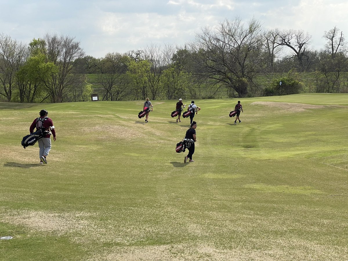Steers_Golf's tweet photo. Getting some work in this beautiful Saturday afternoon! https://t.co/yW9EAaO95Y