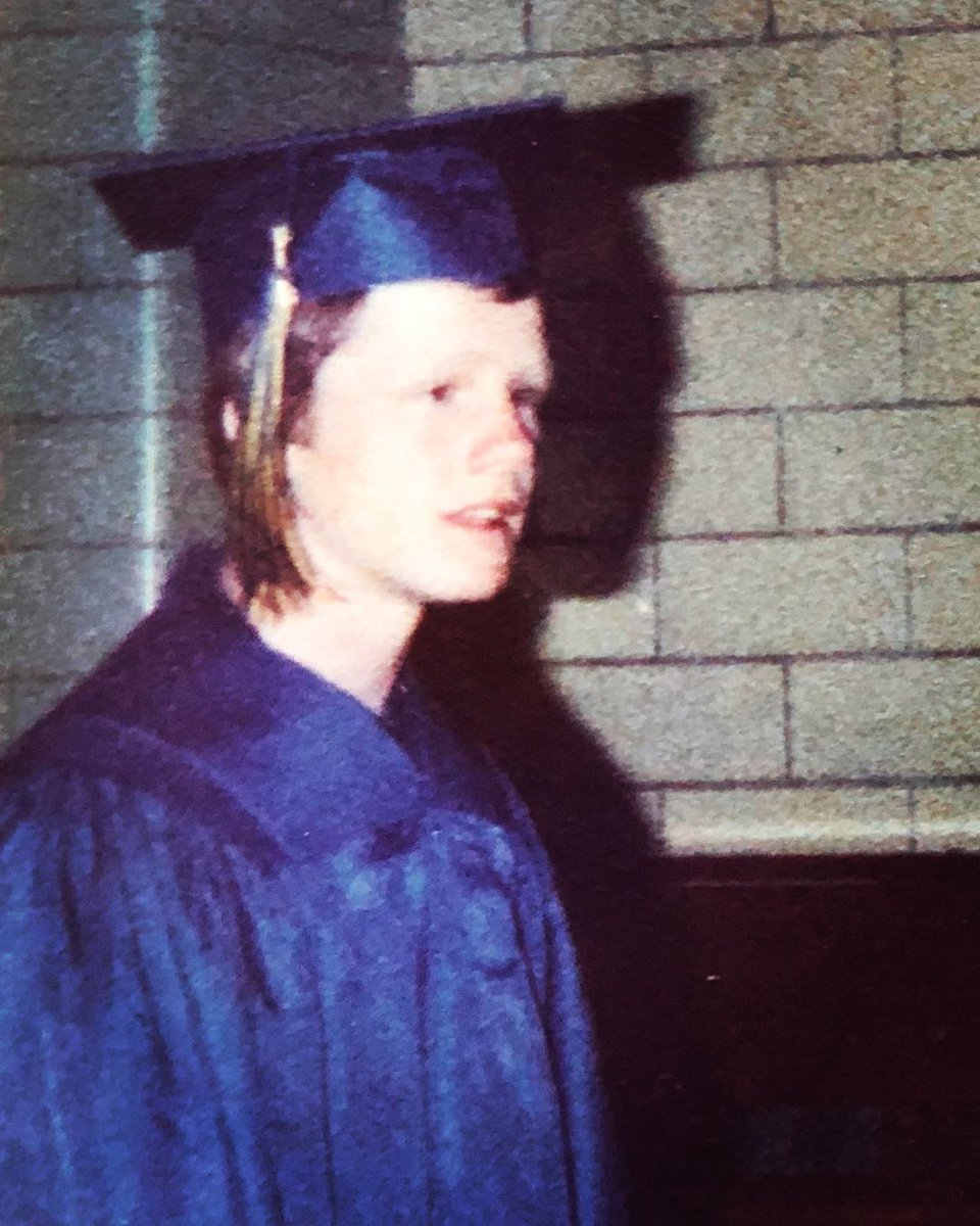 High School Class President - true story #flashbackfriday #highschool #classpresident #Norfolk #FFA #wildcardboxing #wildcardboxingclub #boxer #fighter #trainer #arborist #boxing #farming @NorfolkAggieHS @WildCardBoxing1 @WCBstore ... thanks for the photo, Dave. https://t.co/J38lfvrstb