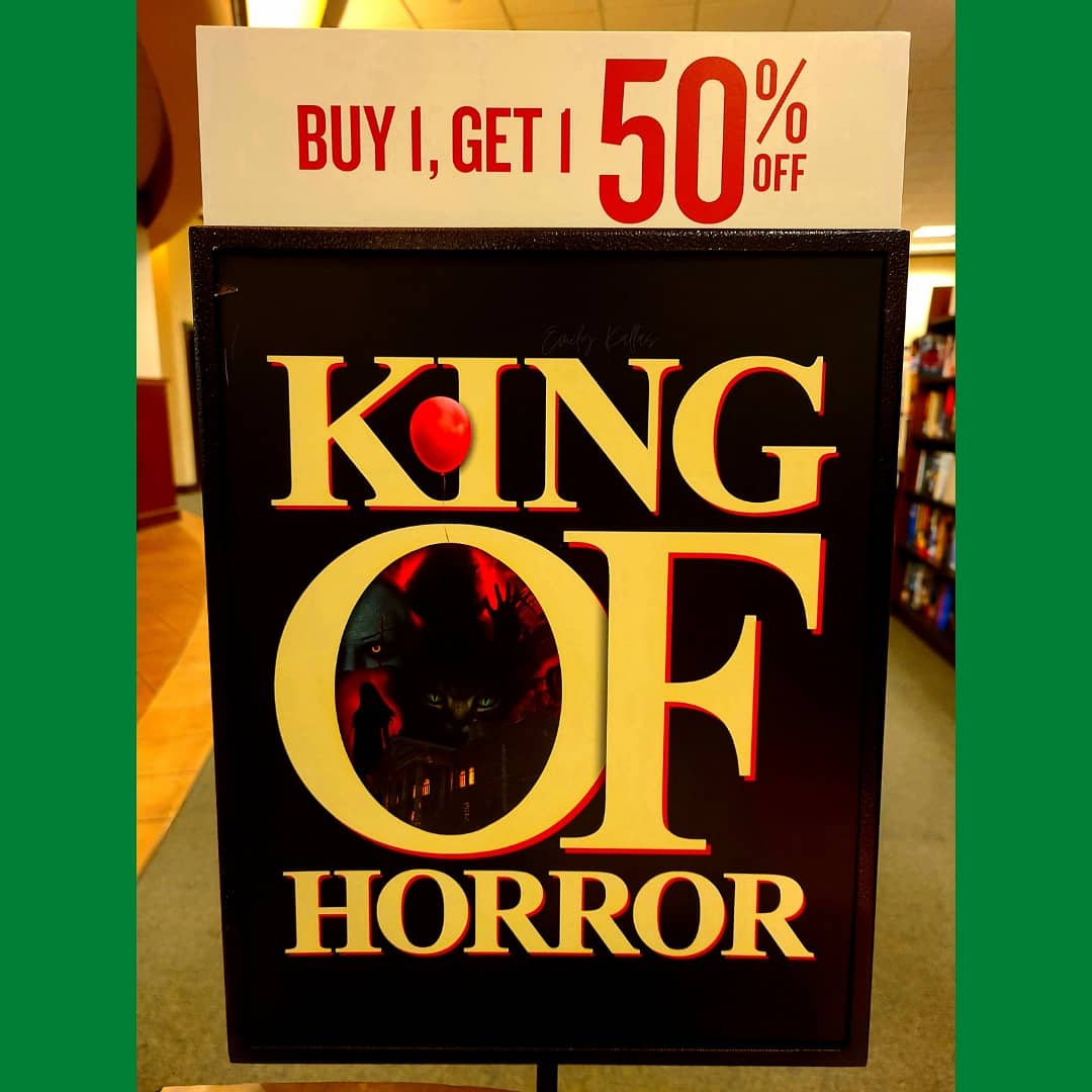 BNMallofAmerica's tweet photo. HORRIFIED by the thought of running out of things to read?! 😱
Stock up on your Stephen King! All King titles are BOGO 50% off - THIS WEEKEND ONLY!
#barnesandnoble #mallofamerica #stephenking #horrorbooks #bookrecommendations #horrorbookstagram #buyonegetonehalfoff https://t.co/tAU457uihj