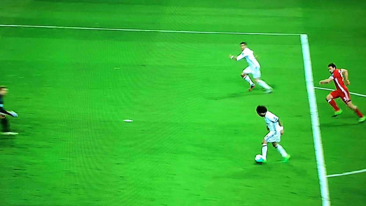 Boboye_Ak's tweet photo. These goals stood in a UEFA competition. But all of a sudden, "They hate Ronaldo" because the referee made one mistake??🤣🤣🤣

Crybaby fanbase. https://t.co/izlPqWDeY5