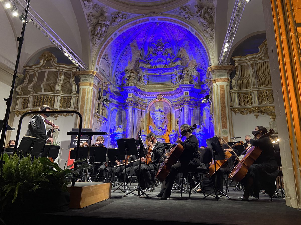 mercarcas's tweet photo. Concert inaugural del la 11a edició del @Festival_Pasqua
Magnífica interpretació de @orquestraOJC amb obres de #Gerhard #Manen #Bertran
@paeriacervera
@cultura_cat
@DiputacioLleida
@institutestudis https://t.co/kToYnBSAeh