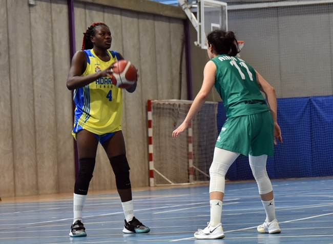 CBADAREVA's tweet photo. 📝🏀🇮🇨 Al Vega Lagunera Adareva se le escapa la victoria en los últimos minutos (66-69)
🔗 https://t.co/KLgzE1i9Go
#SomosAdareva #TrabajoYHumildad #LigaFemenina2 https://t.co/ZWThuojIaF
