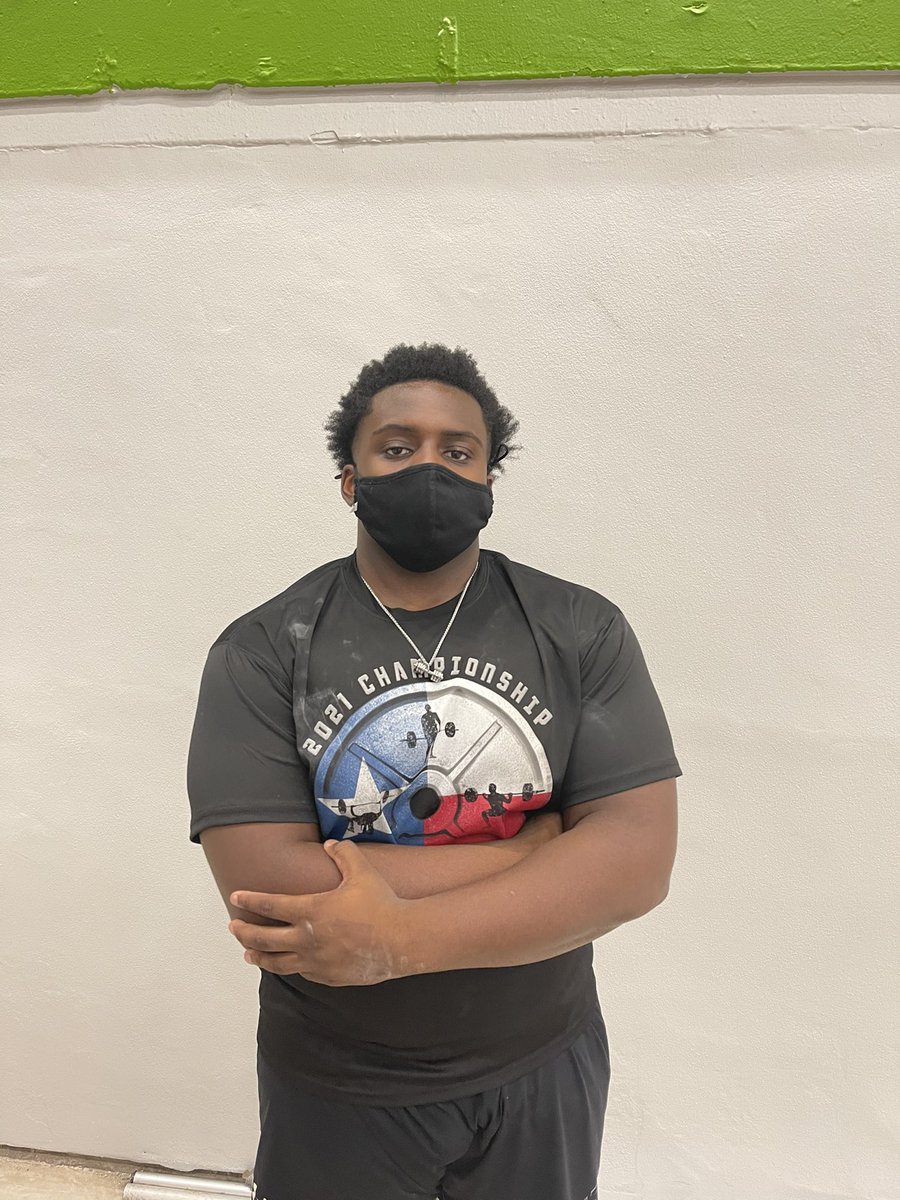 SCPowerlifting's tweet photo. 7th place finish in the STATE #605squat #375Bench #600Deadlift https://t.co/qp6F4v9HLx