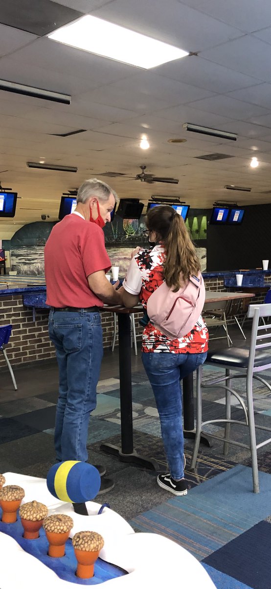 APB_of_WKHS's tweet photo. Today didn’t go as well as she would have liked. She finished 6th out of 50 girls in her division. Back at the grind tomorrow in a different tournament, but first some time with her coach. #bowlingislife #committogrowth https://t.co/F0vB5wayPD
