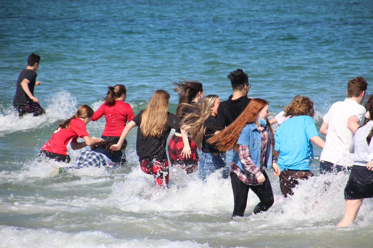 Mrs. Ward tweet media