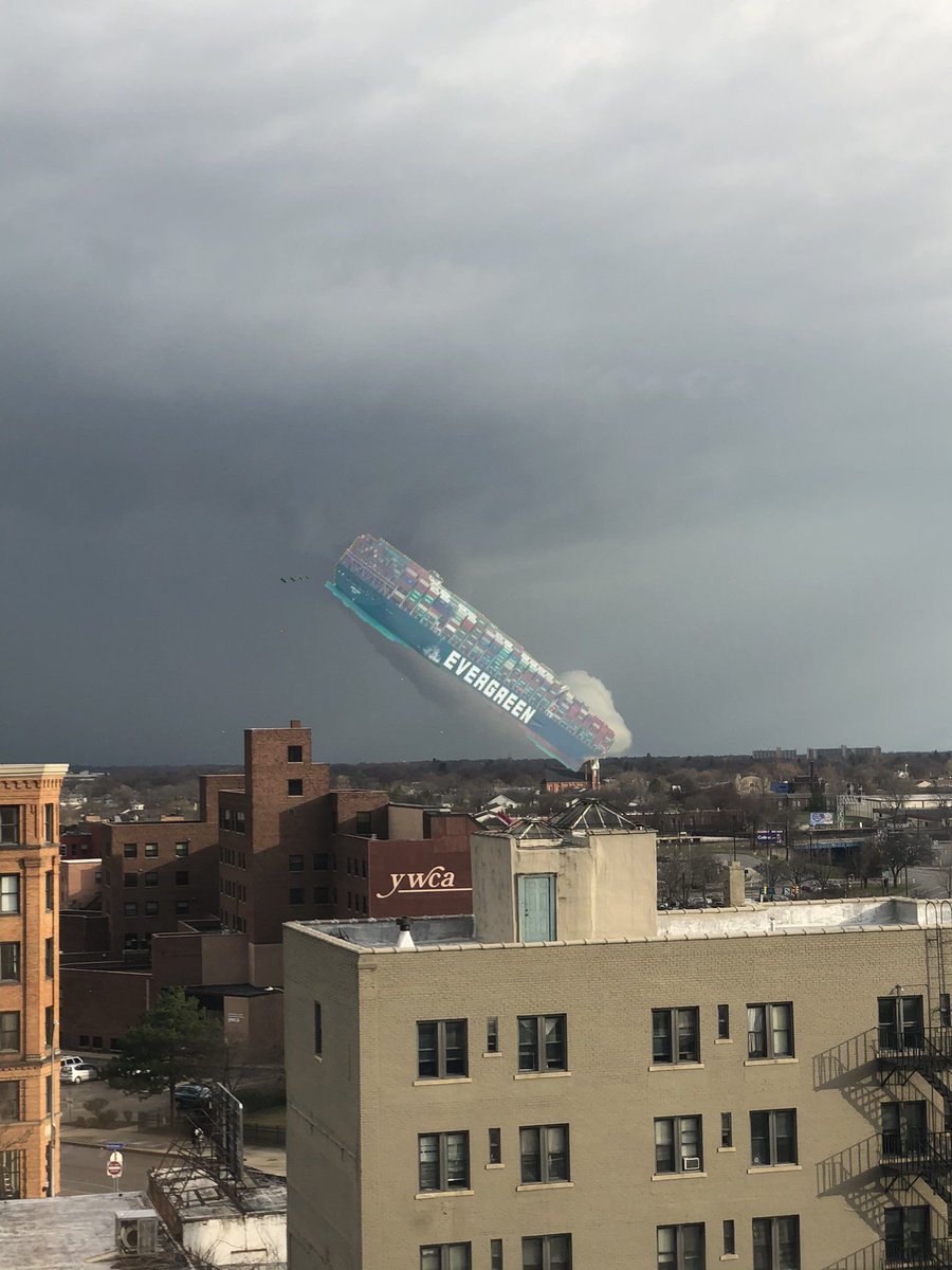 Drew__Robert's tweet photo. Didn’t realize it was THAT windy yesterday. https://t.co/TsWfHAgvwR