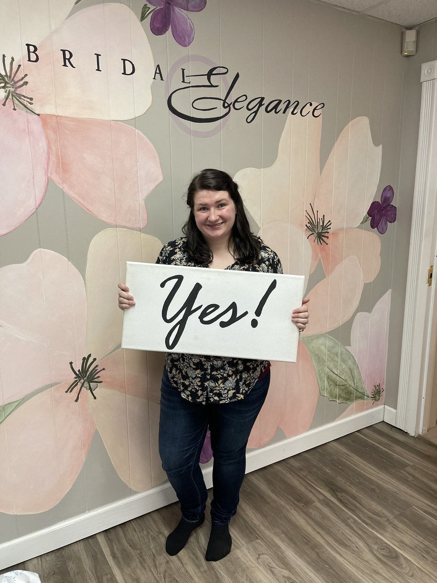 SchaferSonya's tweet photo. Had the best experience today with the crew from Bridal Elegance..
She said yes!!!  #beautifuldress #shesaidyes #lookslikeaprincess #proundmamamomment #thankyoubridalelegance https://t.co/Lwju72QRMS