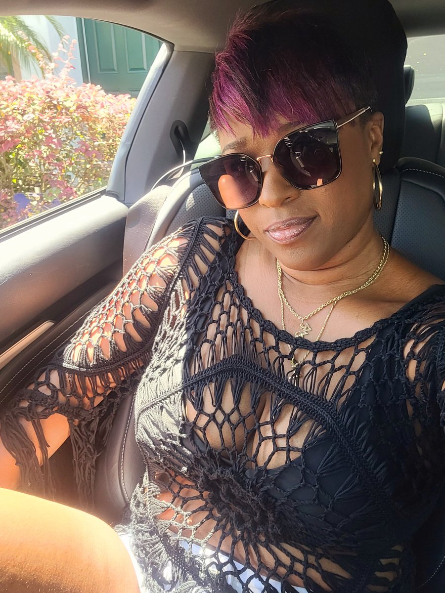 HarmonyDevoe's tweet image. 💥HAPPY SATURDAY GOOD PEEPS! HOT DAY IN FLORIDA! GETTING A LITTLE VITAMIN D☀️ @Florida_Today @detroit
👇🏿
harmonydevoe.com

#harmonydevoe #Lyricisminmotion #motorcitygirl #tampaflorida #tampalivin