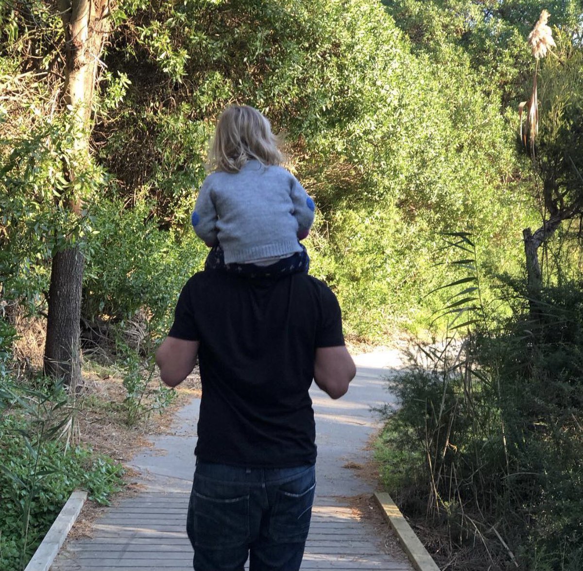 This is one half of Stay tray. We are a small Australian business based on the Mornington Peninsula in Victoria. We design reusable drink trays that challenge the culture of single use. 

We make our trays from 100% recycled plastic. We make all Stay trays right here in Australia