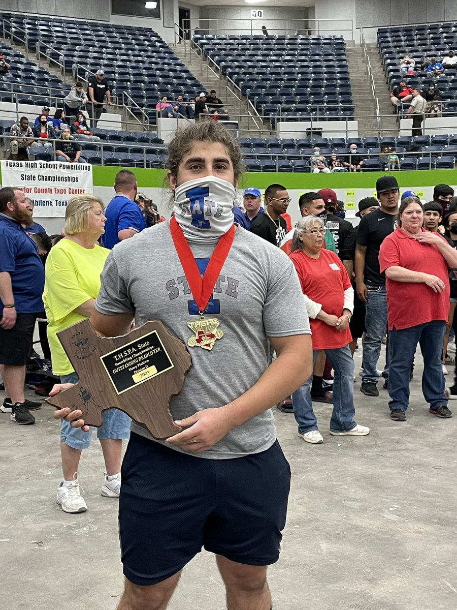 IHSpowerlifting's tweet photo. Congratulations to @IsideMustangs 181 Jaxon Mabile and 242 Seth Ruff on a historic season! 
(Junior) Jaxon: 🥉640/355/550/1545
(Senior) Seth: #THSPA Div 2 State Champion 🥇 750/445/690/1885, Div. 2 Outstanding Deadlifter heavy platform winner. 
Team: 5th Place - 10 points. https://t.co/2gqn0tTkz0