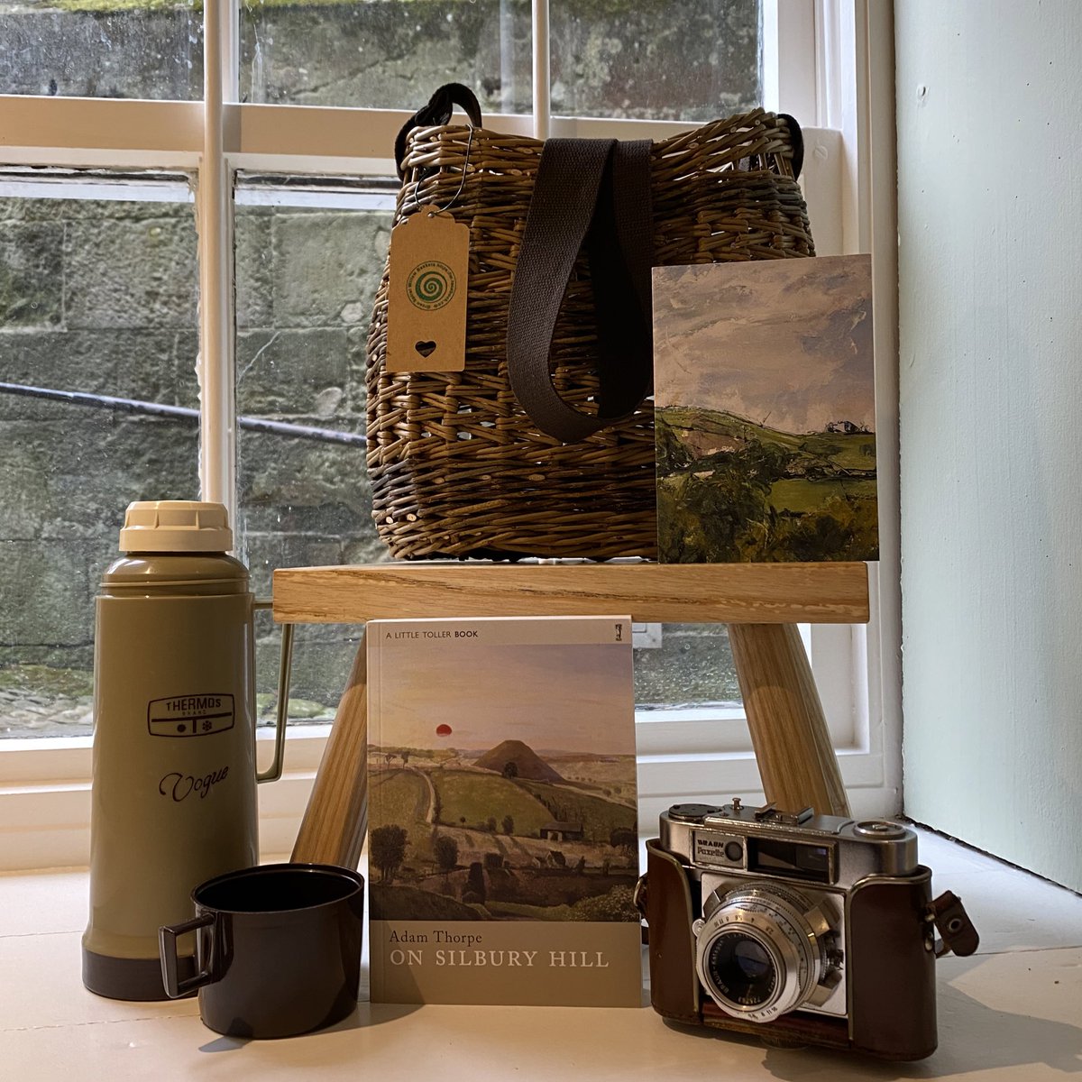 FoldeDorset's tweet photo. We’ve been busy getting the shop ready, and enjoying seeing things come together. Must resist a bit more, there’s still painting to be done! #Dorset #shaftesbury #folde #nature @LittleToller #naturewriting #goldhill https://t.co/hFbMpRaxtL