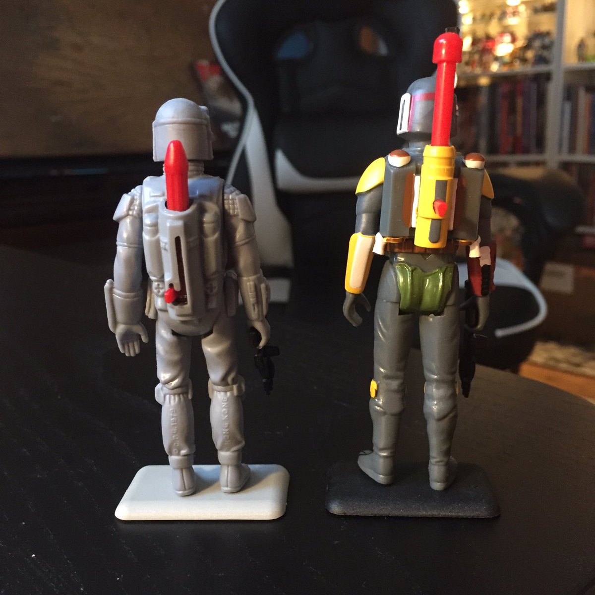 cooperdraw's tweet photo. A couple cool pickups. Fan made Prototype J-slot Fett and the Kit-bashed Fett. #kenner #starwars #bobafett #procustom https://t.co/WwMG54VCLN