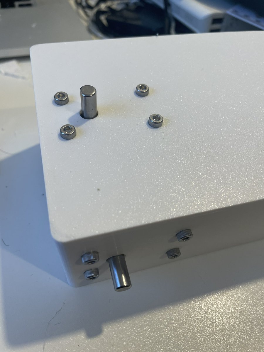 asphotos's tweet photo. All 3D Printed up and ready for the electronics. A simple #sarcnet #minirotator project with arduino to track #ariss #hamr #hamradio #vk3bq #vk3dns https://t.co/WyRlNVDYw1