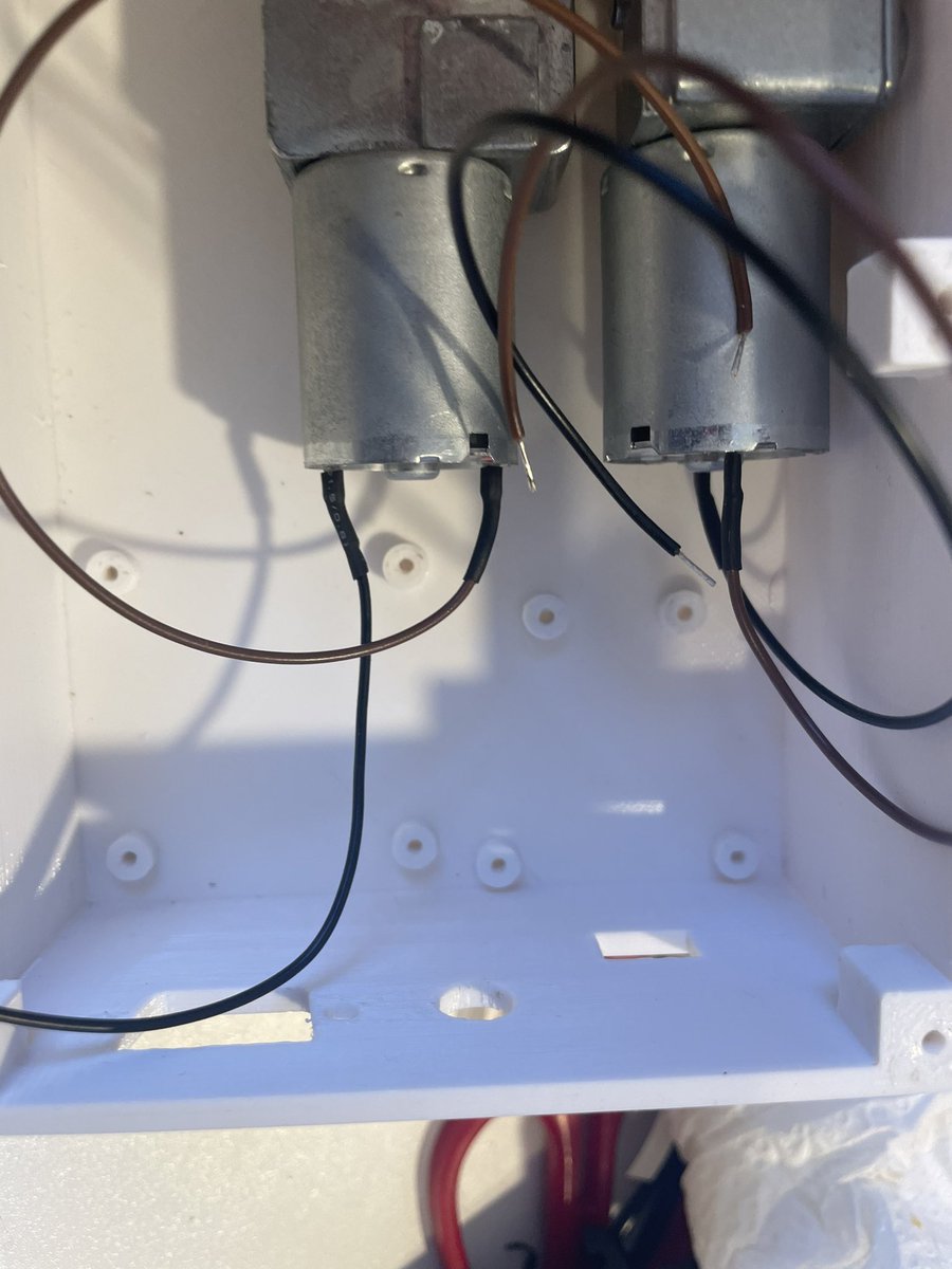 asphotos's tweet photo. All 3D Printed up and ready for the electronics. A simple #sarcnet #minirotator project with arduino to track #ariss #hamr #hamradio #vk3bq #vk3dns https://t.co/WyRlNVDYw1