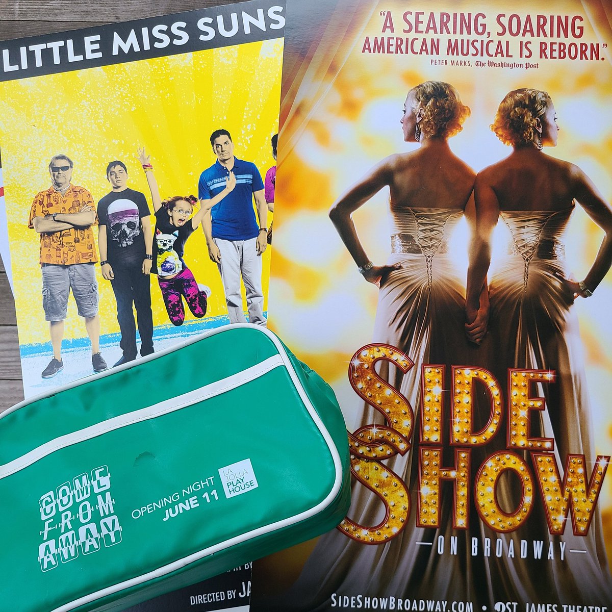 MrMikeRosenberg's tweet photo. Closing out #WorldTheatreDay with @ShopApplause &amp; @BroadwayGirlNYC. Supporting @broadwaycares with swag from some of my favorite @ljplayhouse born #musicals. #HowellBinkley @wecomefromaway #Sunshine #SideShow https://t.co/atXifKwFLx