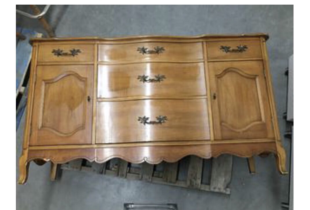 Lisaatdottified's tweet photo. New project. #reno #restore #redo #whatcolour? #hobby #busy https://t.co/SoX3XUwISg