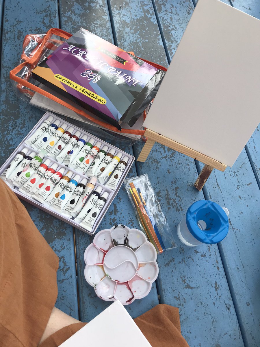 goodvibesonlyog's tweet photo. Love my paint set from @Loverbebysextoy it was a great gift for my nephew and I 😍 get yours on Amazon! https://t.co/dIckHiB4HP