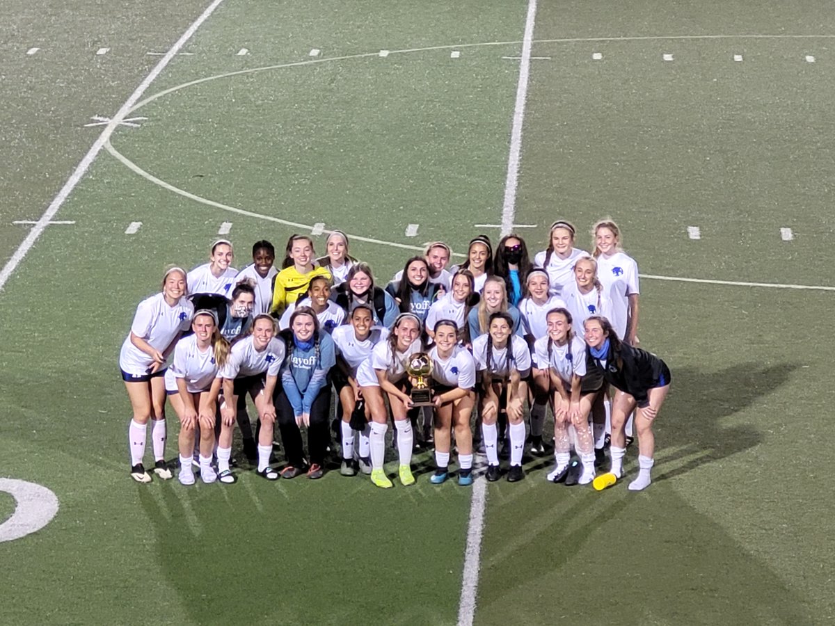 kbradley1230's tweet photo. Congrats Kam & Kee & Lady Bobcats on the 1st round of District playoffs win! Let's get that WIN on Tues! #7ismine #18ismine #ladybobcats #junioryear #byronnelson @Bobcatsoccer2 https://t.co/vTl8INovpP