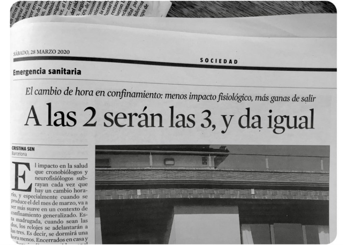 EnfrmraSaturada's tweet photo. A no ser que te toque trabajar de noche, que es una hora menos con el EPI y se nota. 😅 https://t.co/pvv0GeULgm