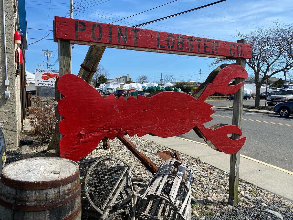 tonyatthetable's tweet photo. Took a ride down to @PointLobster in #PointPleasantBeach for a #seafoodlunch.
————————————
#TonyMangia #AtTheTableWithTony #MANGIA #PointLobster #Lobster #LobsterRoll #Lobstah #LobstahRoll #PointPleasant #PointPleasantBeachNJ https://t.co/wZluw6GyK6