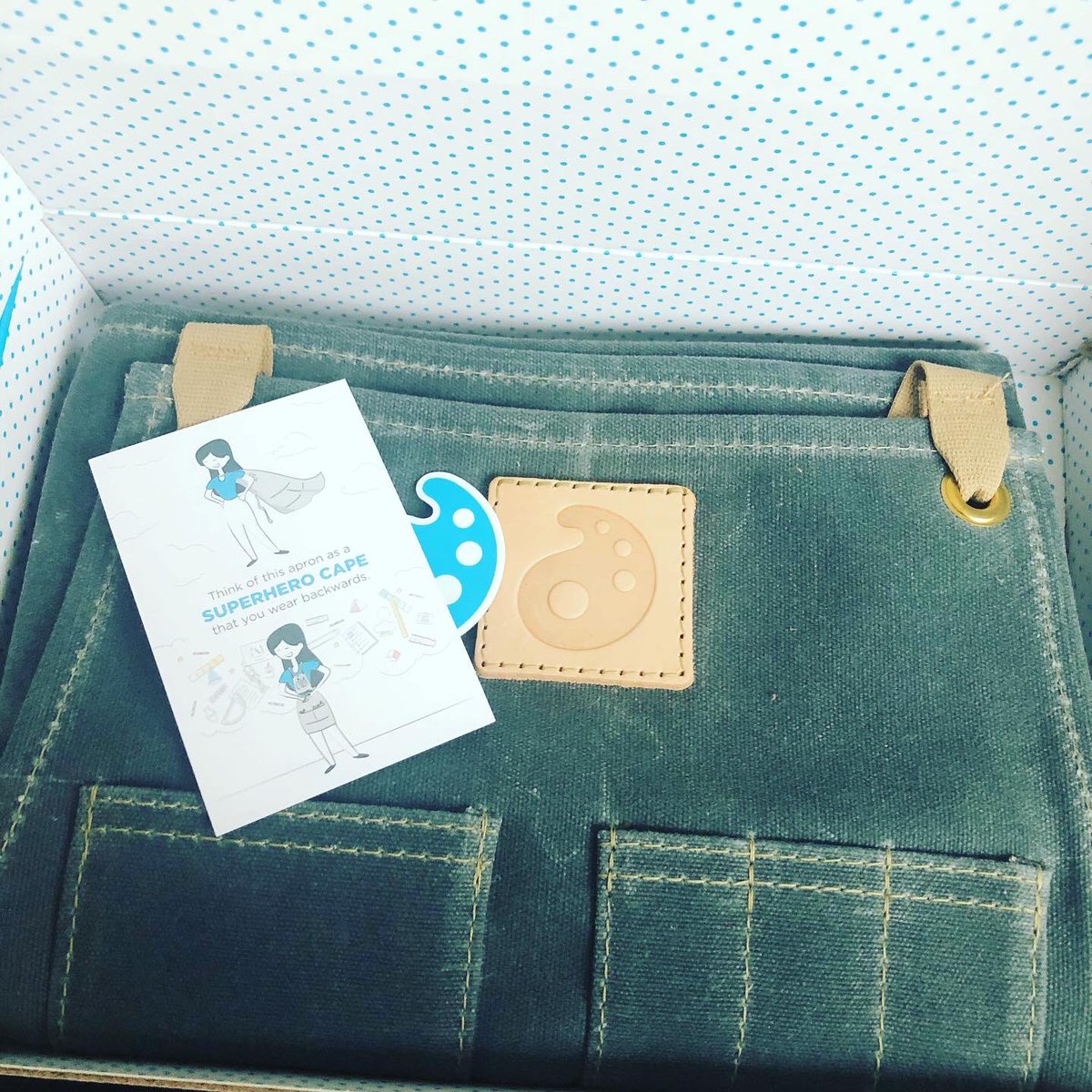 artteacher43's tweet photo. It's offical...I am an #aoeustudent beginning my journey towards earning my Masters in Art Ed starting 4/5 through The Art of Education University! So very excited to start this new chapter and can't wait to bring what I learn back to my Ss! #ArtTeacherLife ##MastersInTheMaking https://t.co/N6DpwSoHcJ