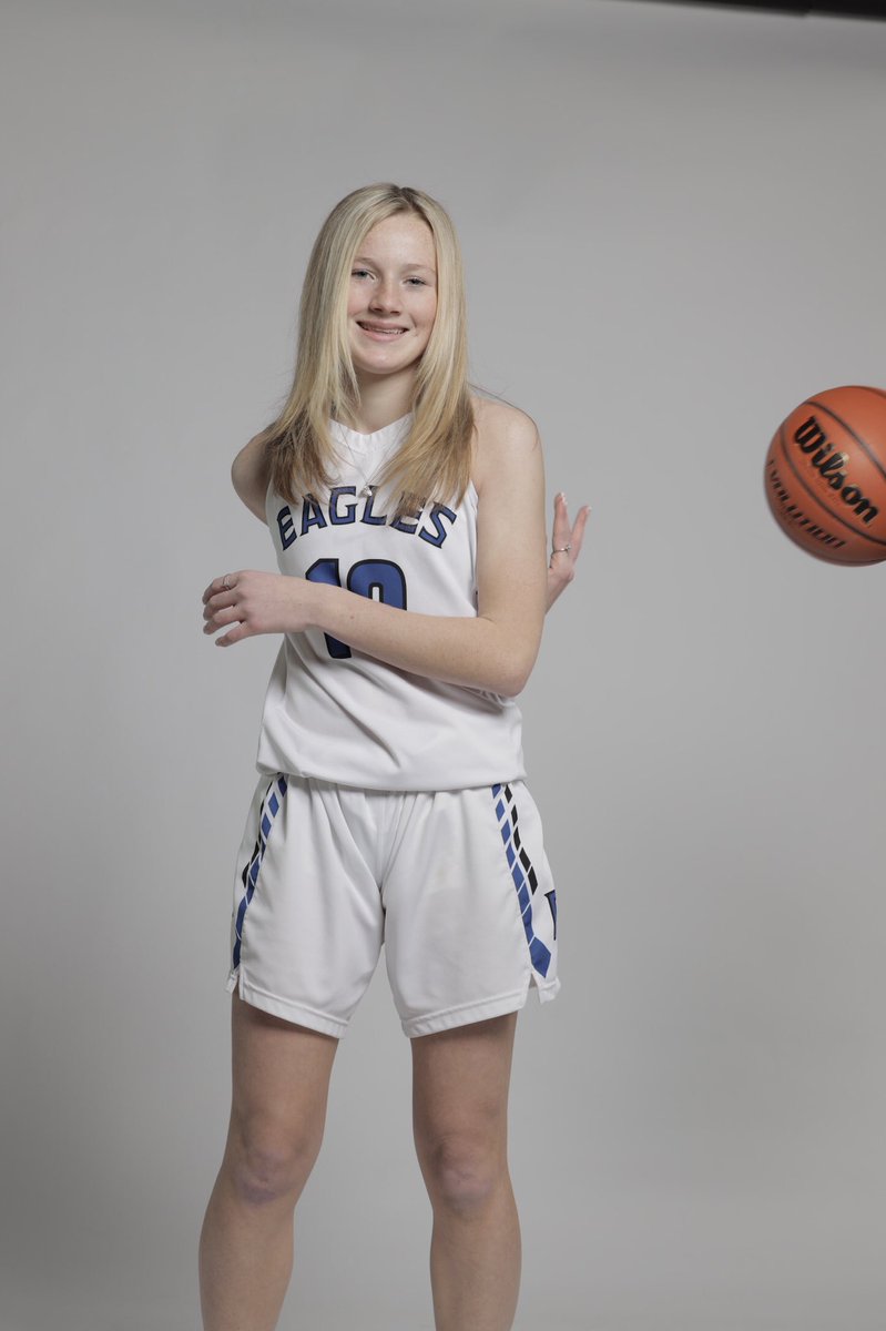 Lisa Steele tweet media