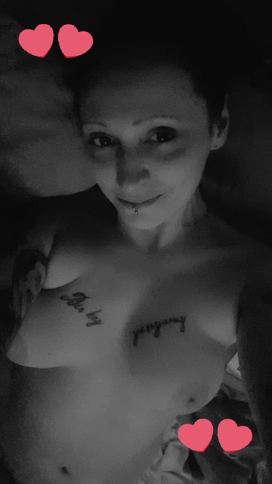 Nachti an alle meine geilen versauten Boys und Ladies hier.   Denkt beim wixen sch&ouml;n an mich . Was soll<a href="/tag/bigass"class="tags"><span>#bigass</span></a><a href="/tag/bonitadesax"class="tags"><span>#bonitadesax</span></a>