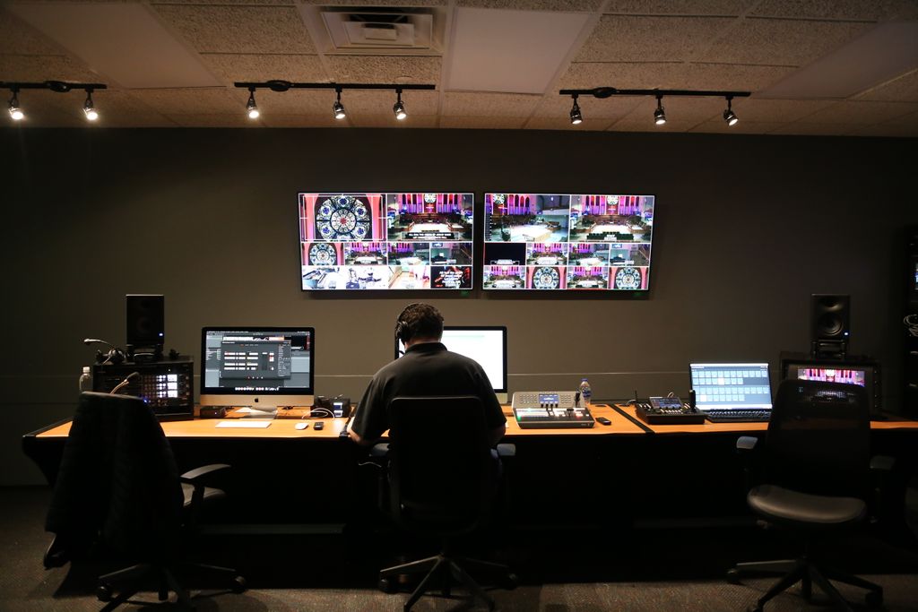fbcnorman's tweet photo. IT'S. FINALLY. HAPPENING!!! We are ready for our first live stream broadcast on Sunday morning! Over the past year, we have provided a pre-recorded worship service through our online platforms. Sunday morning we will gather simultaneously in-person and online to worship the Lord. https://t.co/GUm31glbHz