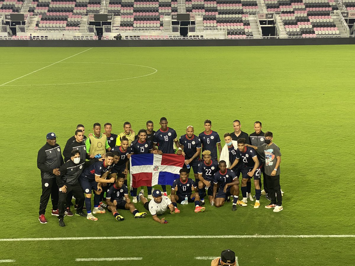 arturoheinsen's tweet photo. Nos vemos en junio @sedofutbol https://t.co/5bRIloo1NS