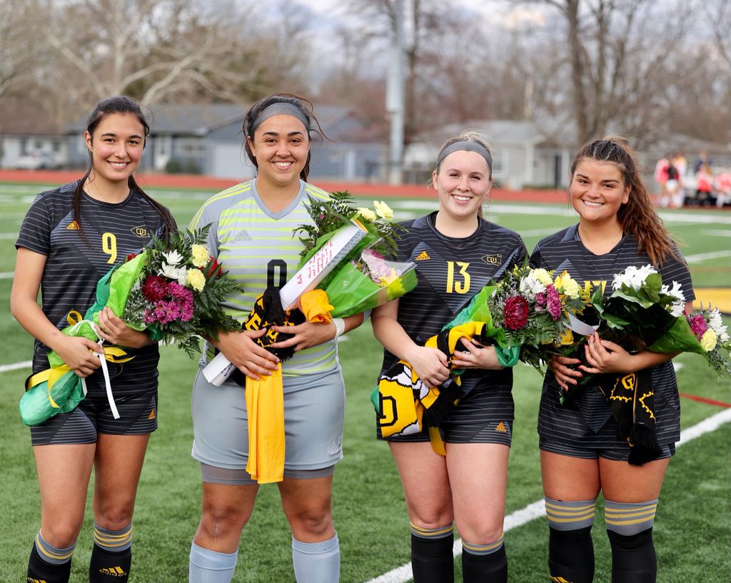 BravesPhotos's tweet photo. Happening Now!! Honoring our seniors. @BravesAthletics @ottawawomensoc #happeningnow OttawaBravesPhotos(.com) https://t.co/0IeB30IiSe