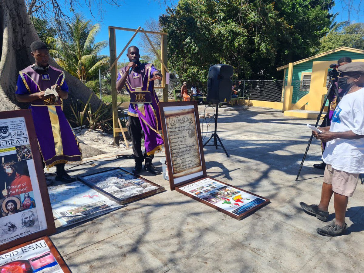 nassaucamp144's tweet photo. 🔥IUIC Bahamas Mission Continues...🔥
‼️Waking Up The Lost Sheep‼️

#Blacks #Hispanics #NativeAmericans #TwelveTribes #IUIC #Repent #28DAYS #24/7 #365 #IUICBahamas #KeepTheCommandments #Prophets #UsAgainstTheWorld #Takeover #UB #100jamz https://t.co/Yg17fGBiLW