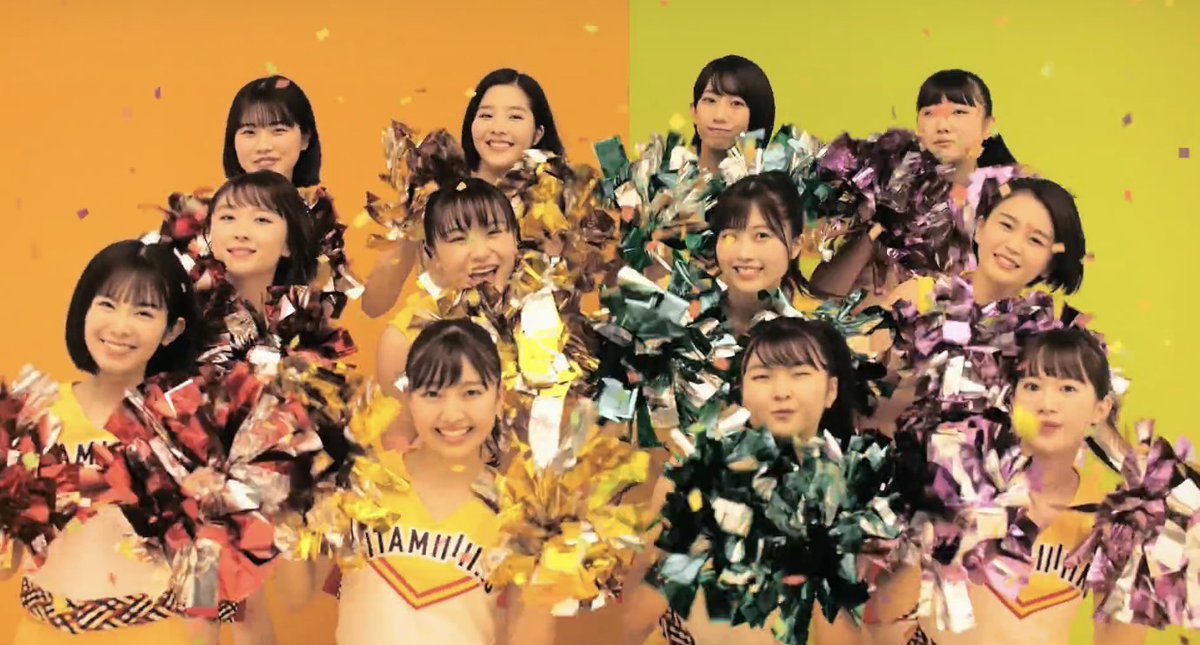 Hello_Project_1's tweet photo. ME ME わたしにエナジー
ビタミンME
いつでも元気でいたいから
C C プリティエナジー
キラリンC
時間やいろいろ 足りないよ
必要なモノこそ 足りないよ～！

<ビタミンME / BEYOOOOONDS> https://t.co/n31zBRcWpP