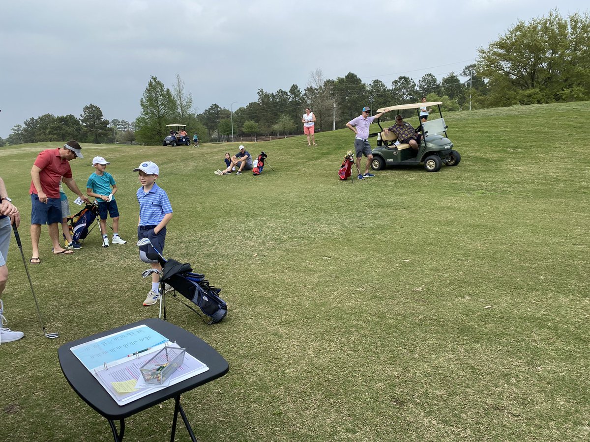 playingthrough3's tweet photo. Great Play Day @GleannlochNews #summitgolfschool @playingthrough3 https://t.co/WMb0L7a1Nt