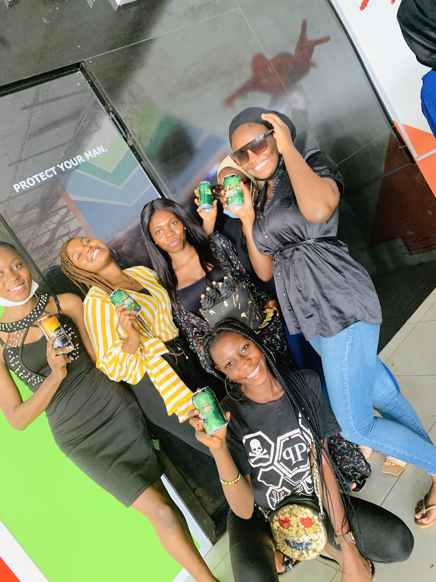 Glowcheers's tweet image. Throw back Saturday
Are u fine like Erica ❤️❤️⭐⭐
#EricaNlewedim 
#elitesweekend 
#elitesilorin 
#GlobalErica