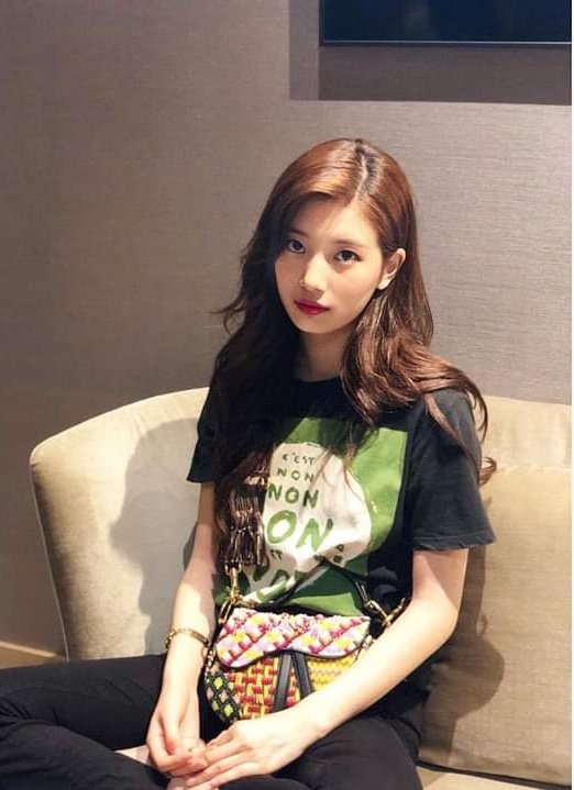 annef_twt's tweet photo. 🎧 * 𝘁_𝗵𝗶𝘀 ২ 𝚒𝚜 𓄹 𝕒̲𝕟̲𝕟̲𝕖̲ ⨾ ρᥣᥲყ ﹏ 𝐥𝐢𝐬𝐭 #KOUPLAYLIST.
El rey de reyes ha lanzado un gran playlist con sus éxitos y yo como buena fan debía escucharlos pero sin duda #TYHKG es mi favorita. ¿Saben que adoro mucho a Kou? Es un chico precioso https://t.co/JZQfrt1Ex1