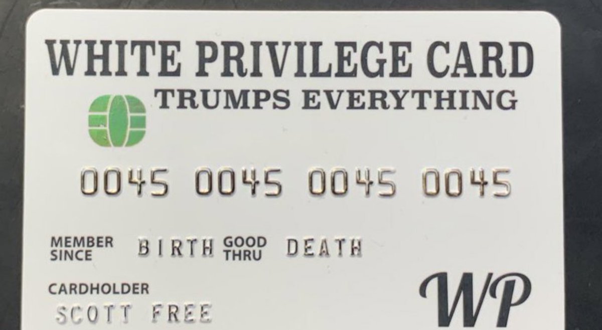 chartrand_erik's tweet photo. @retro_dystopian @buddylee18 @Iamlistening666 @TheDailyShow https://t.co/Je1kl4zbQW