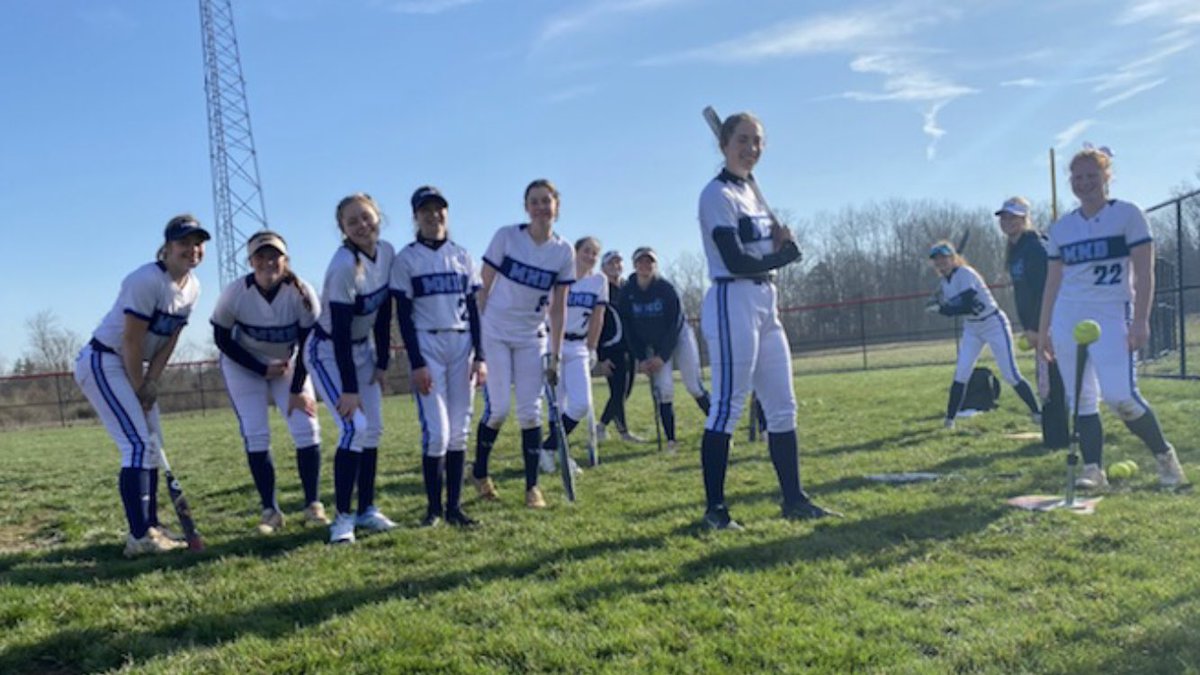 MNDSoftball tweet media