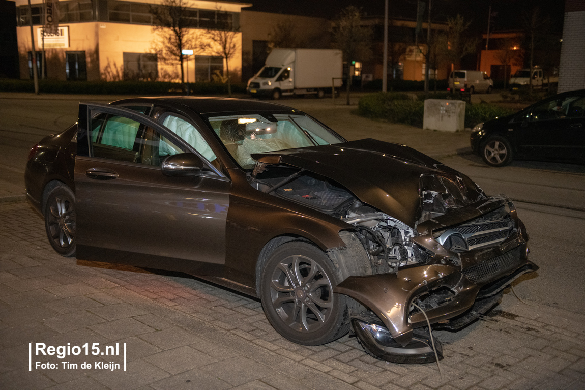 Veel schade bij ongeval op bedrijventerrein #Wateringen..