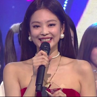 first win                            first win
as BLACKPINK               as JENNIE