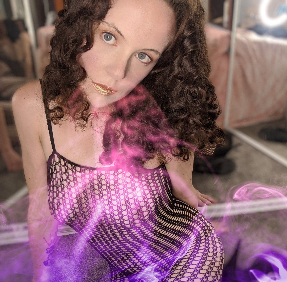 DanicaYorkOF's tweet photo. @NewbieOnlyfans 💜 OnlyFans 💜 https://t.co/LPnFl9Ijb2

🌸 Come talk customs! 🌸 https://t.co/iSlNzN2FuM