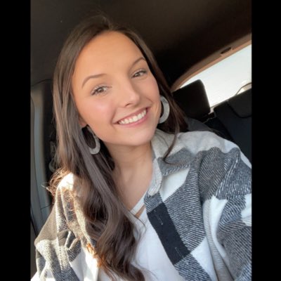 gracen_smith's tweet photo. #NewProfilePic https://t.co/0eWR0Pzv8g