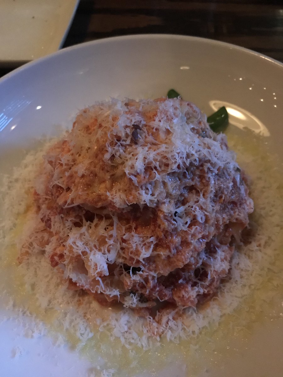 EquiSportsThrpy's tweet photo. Ricotta Pasta from @RedStarPub 
It felt so amazing to be out tonight, socially distanced and safe with an amazing friend &amp; amazing food. 

#yegeats #yegfood #yegdt https://t.co/o5mibqwN7V