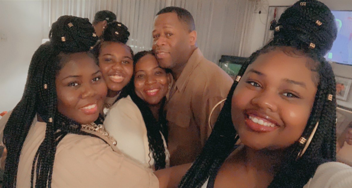 Purple_Lilly98's tweet photo. Hope everyone had an amazing Memorial!!! #Memorial2021 #MostImportantNightOfTheYear https://t.co/v2BPQXAyLh